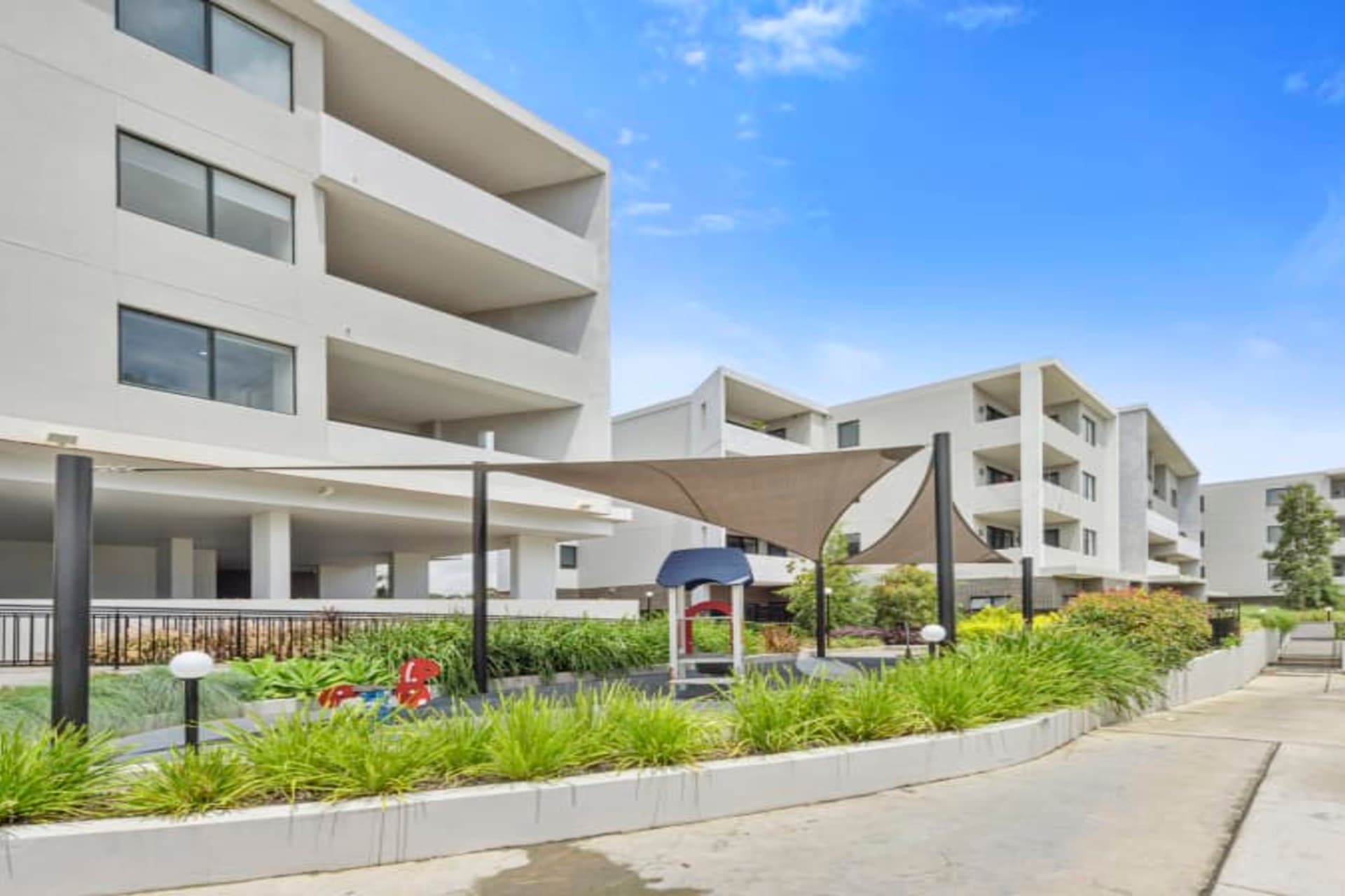 Unit 113/2B PENDLE Way, Pendle Hill
