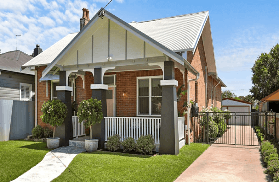 10 Carlotta Avenue, Gordon